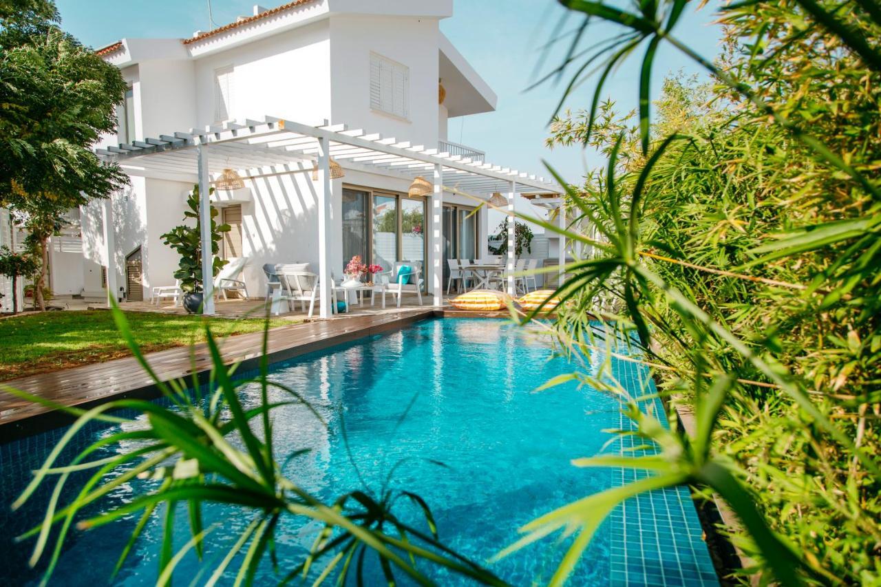 Island Home Seaside Villa Paralimni Eksteriør billede
